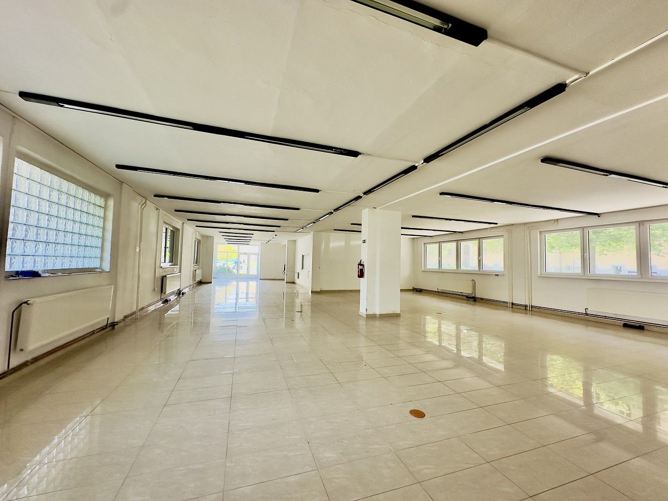 Obchodní prostory, Blatná, okres Strakonice, Jihočeský kraj, 593 m² - 2