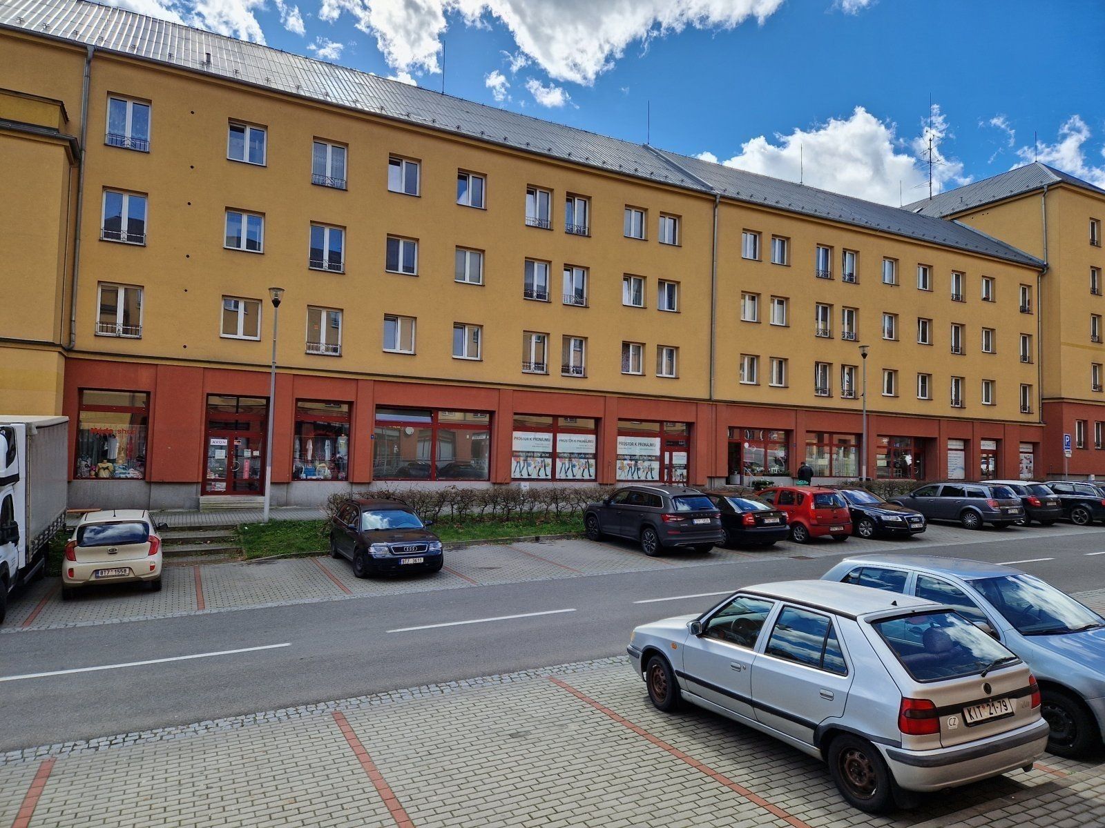 Obchodní prostory, Slovenského národního povstání, Havířov - Šumbark, Moravskoslezský kraj, 42 m² - 2