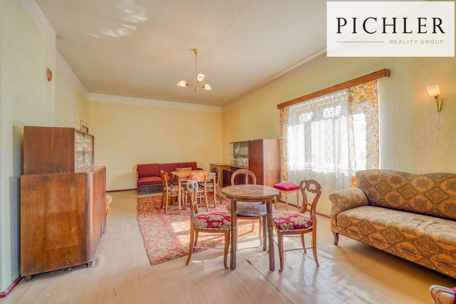 Rodinný dům · 265 m² · Úterý - 3