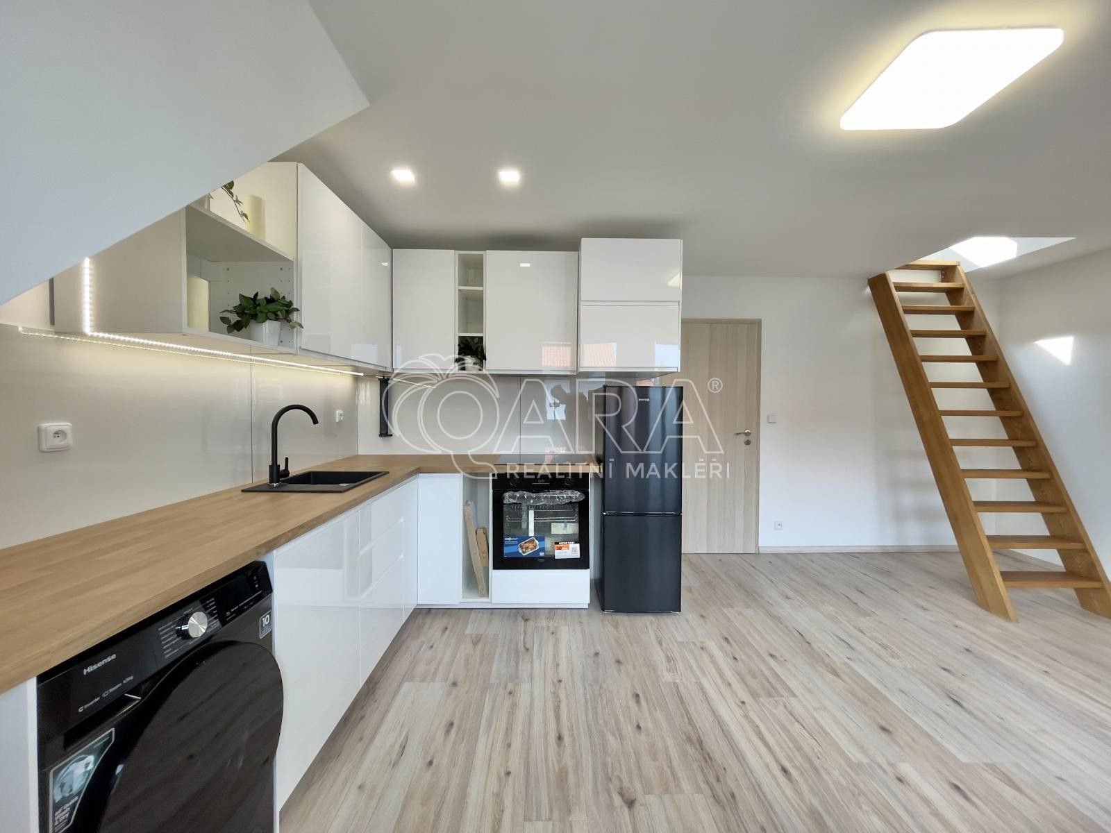 Byt 3+kk · 85 m² · Karla Michala  , Praha Zbraslav - 4
