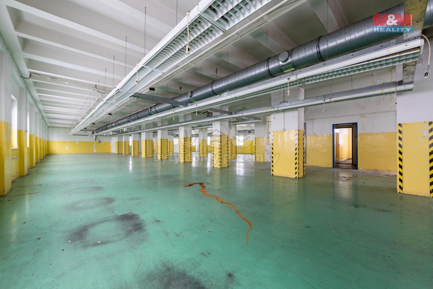 Výrobní prostory, Rovná, 1 873 m²