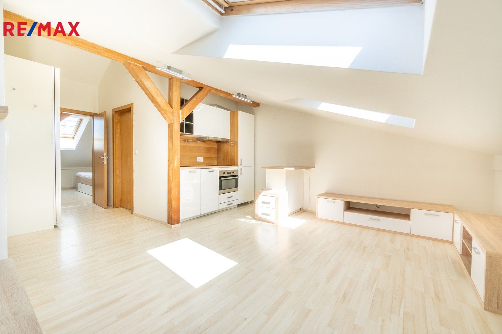 2+kk, Davídkova, Praha, 40 m²