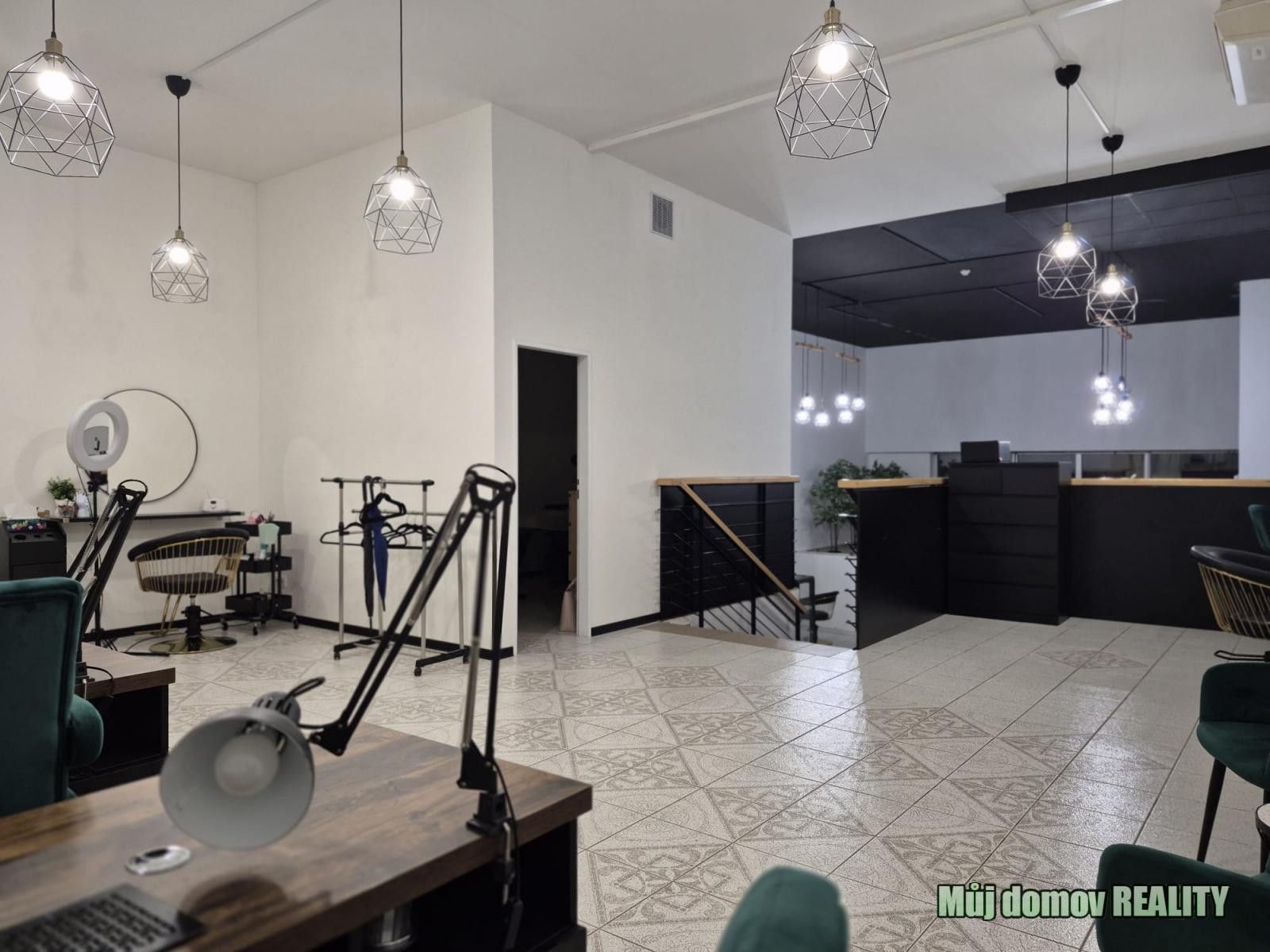 Ostatní, bratří Dohalských, Praha, 233 m²