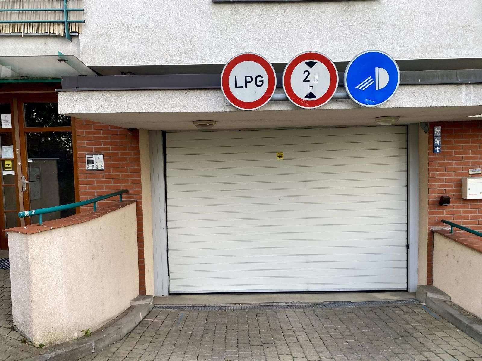 Ostatní, Slavníkova, Praha, 12 m² - 2