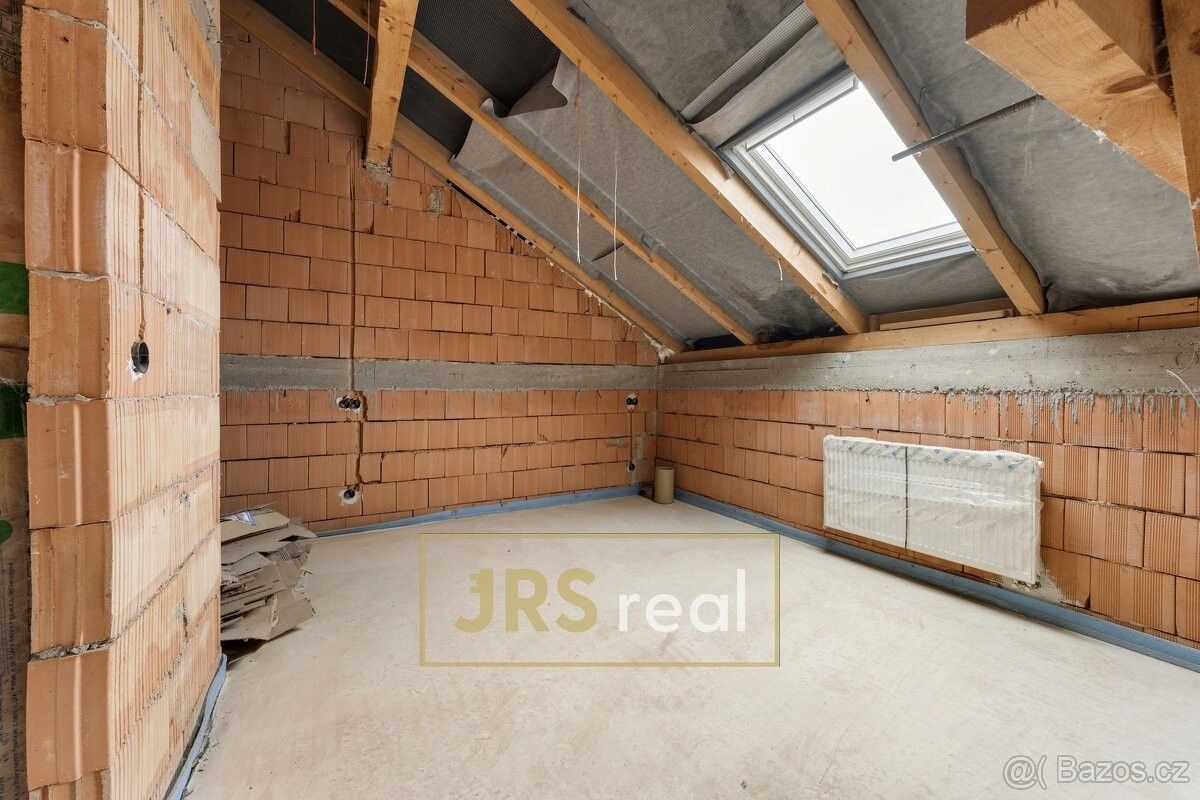 Prodej rodinný dům - Žarošice, 696 34