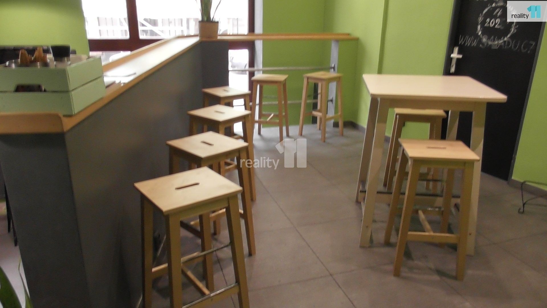 Restaurace · 85 m² · Českobratrská, Ostrava - 4