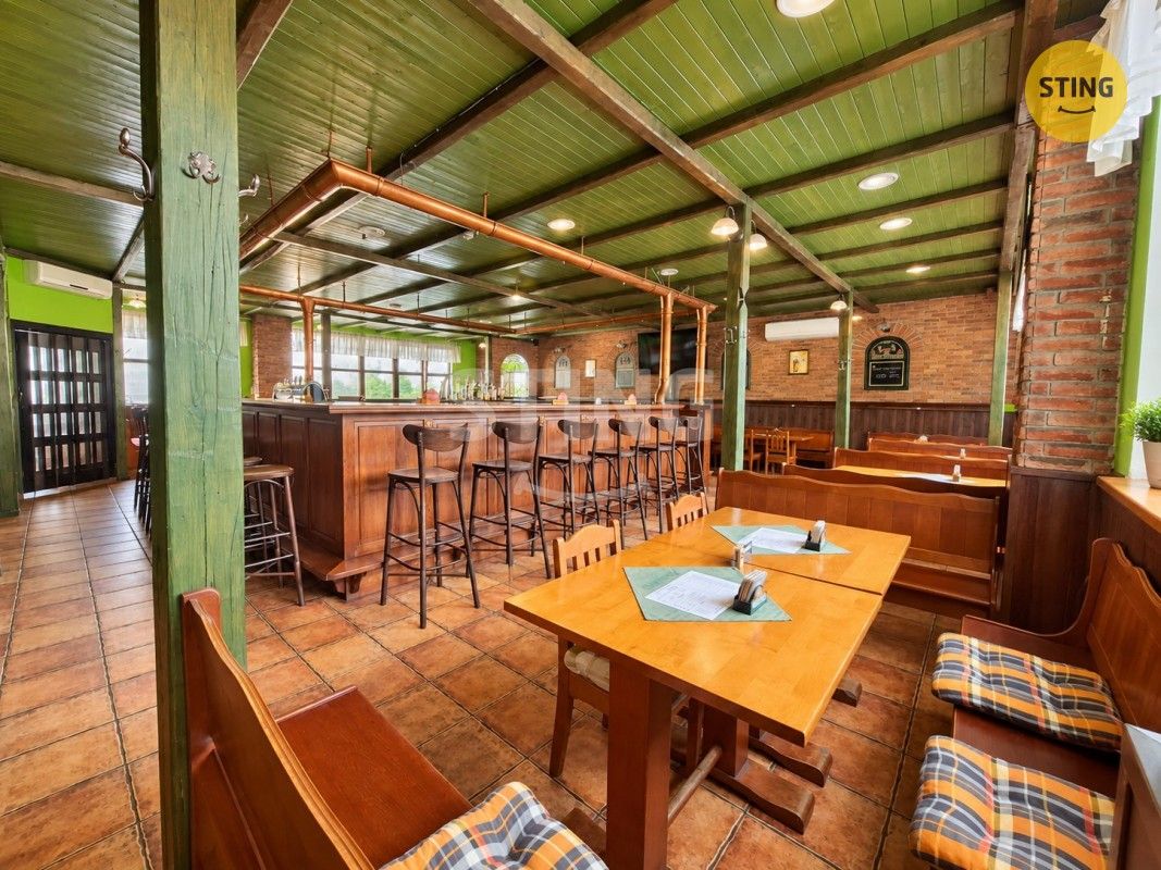 Restaurace, Ladislava Hosáka , Ostrava Bělský Les, 320 m² - 1
