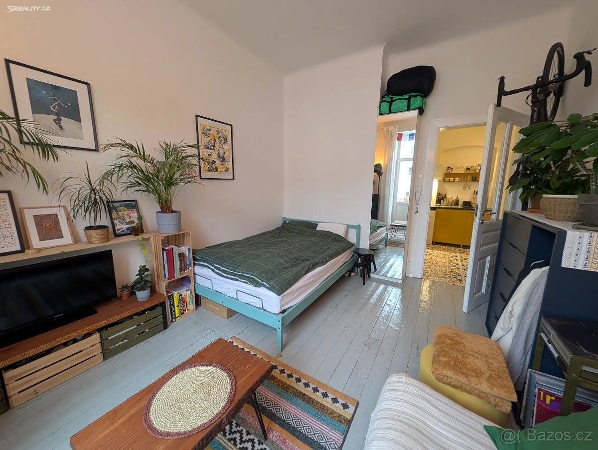 Pronájem byt - Praha, 186 00