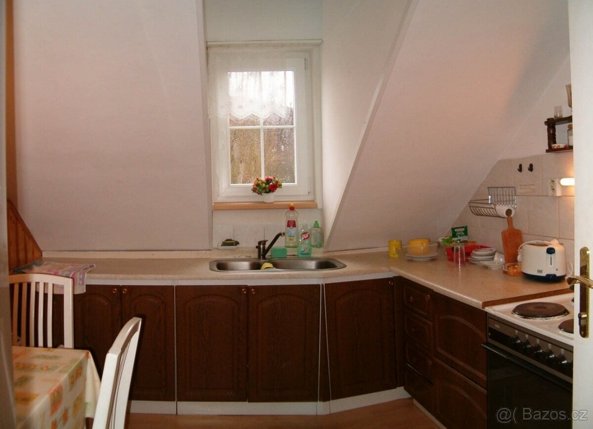 Pronájem byt - Karlovy Vary, 360 01