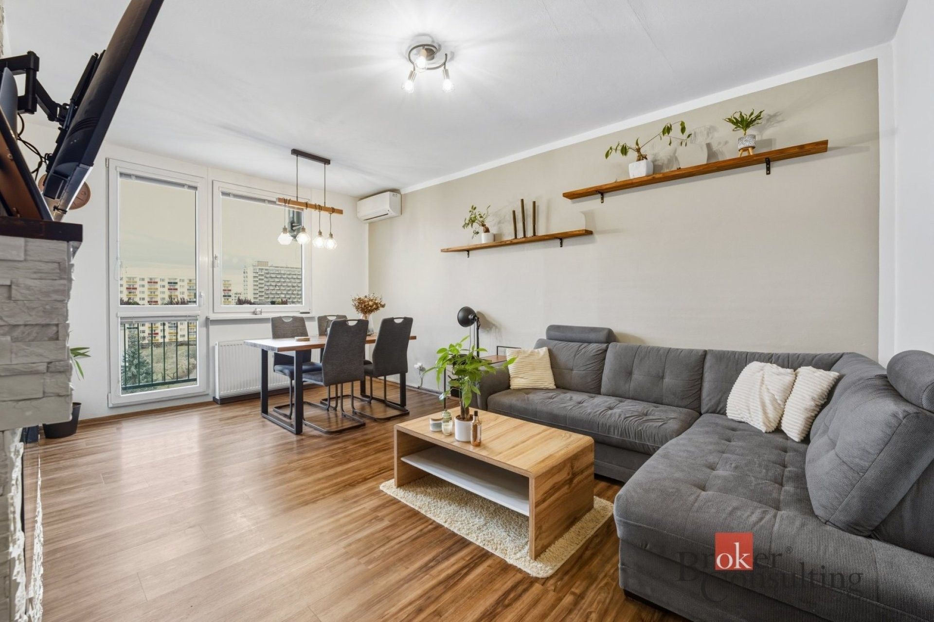 3+kk, Pod Zámečkem, Hradec Králové, 74 m² - 1
