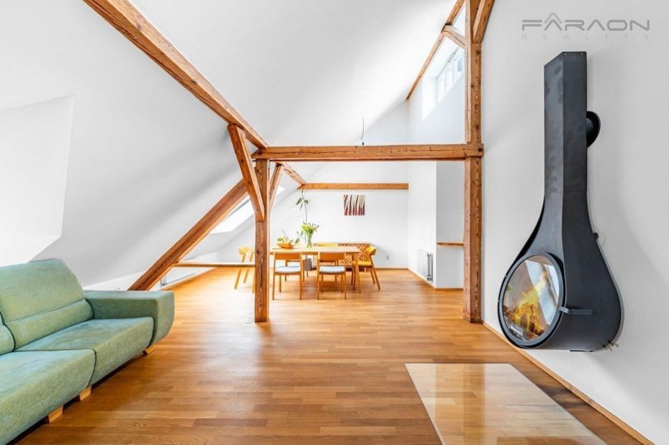 Prodej byt 3+kk - Verdunská, Praha, 110 m²