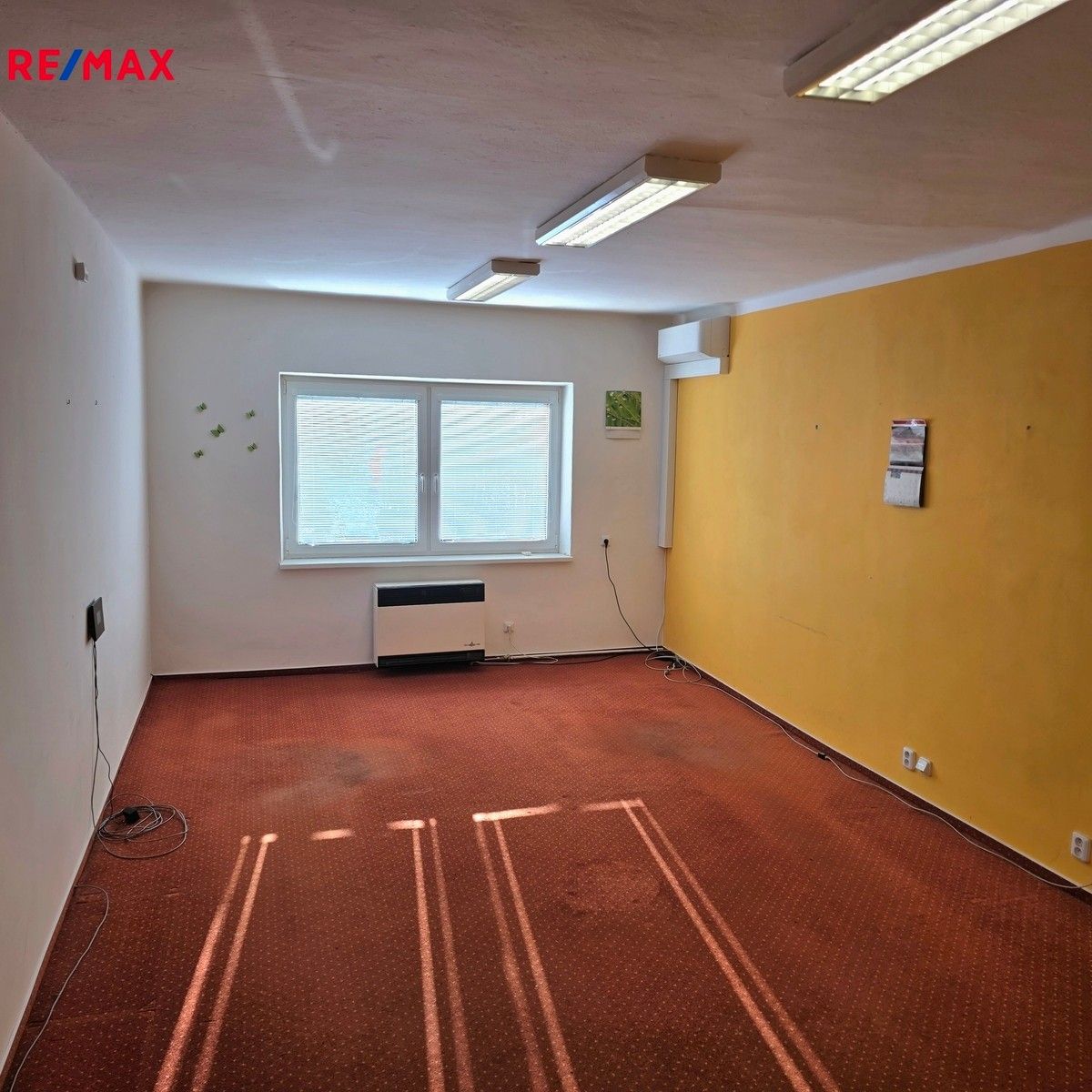 Pronájem kancelář - Žermanice, 27 m²