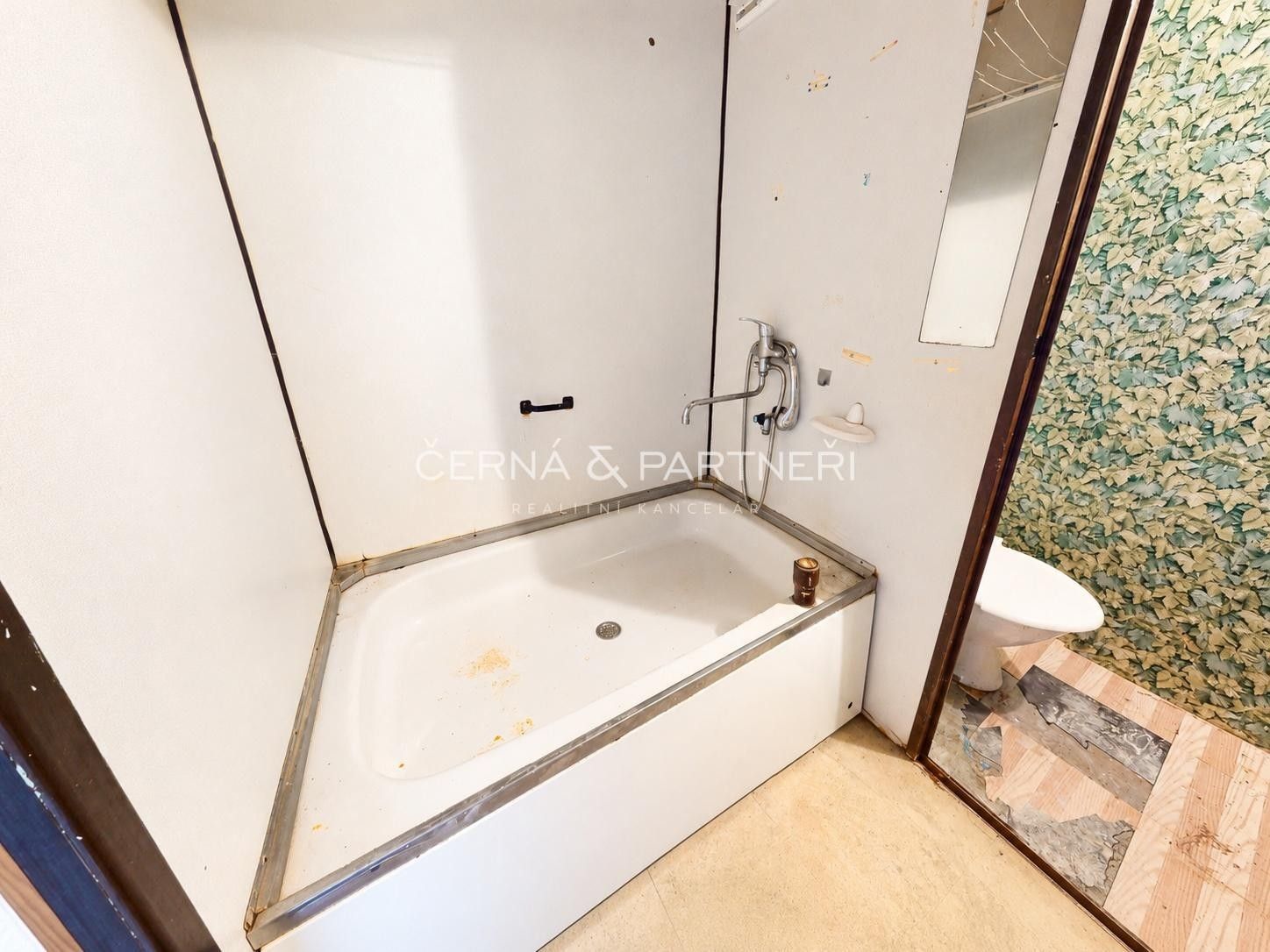 Prodej byt 1+1 - Karla Čapka, Krupka Maršov, 46 m² - 5