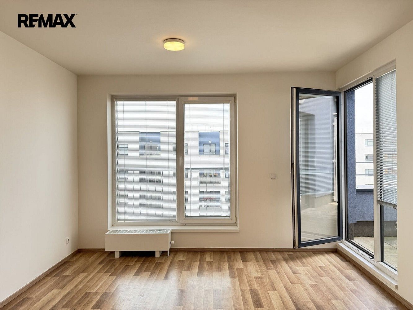 2+kk, Praha - Uhříněves, okres Praha 22, Hlavní město Praha, 45 m² - 2