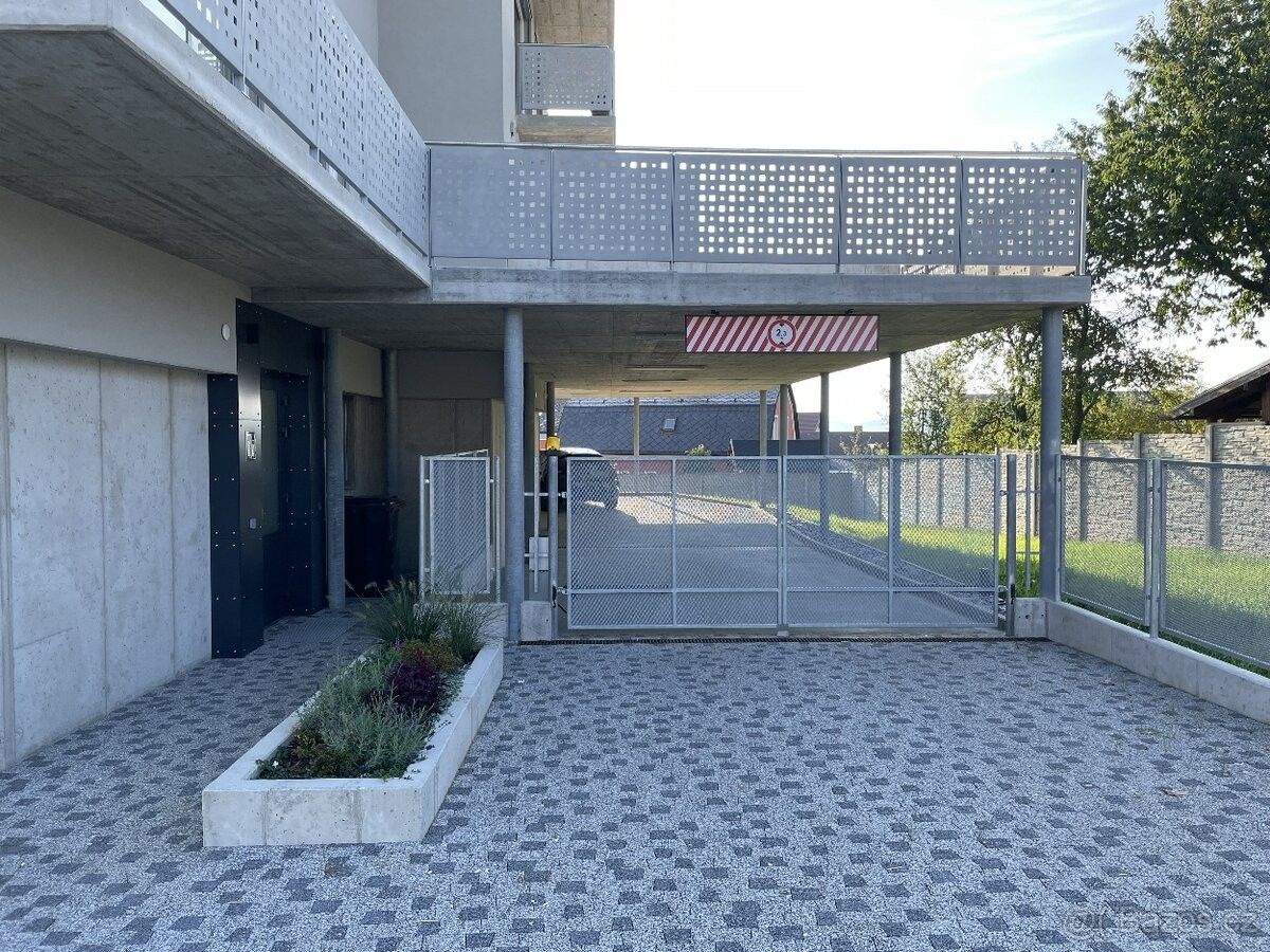 Byt · Vacov, 384 86 - 4