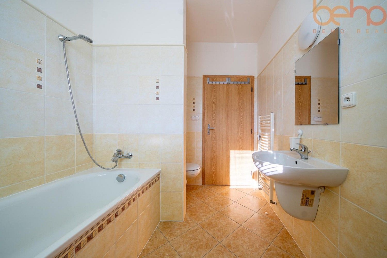 Pronájem byt 2+kk - Čeňka Růžičky, Brno - Bohunice, 66 m² - 5
