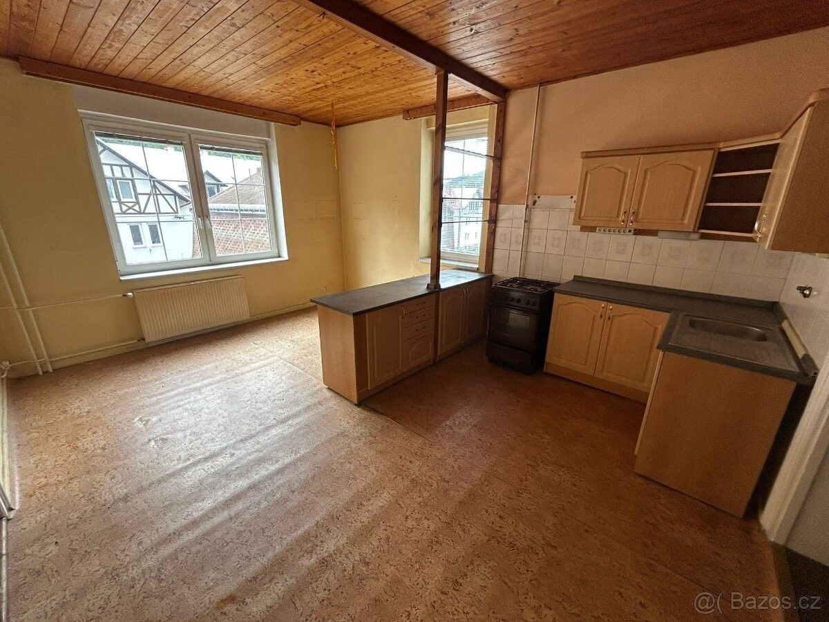 Prodej rodinný dům - Oloví, 357 07