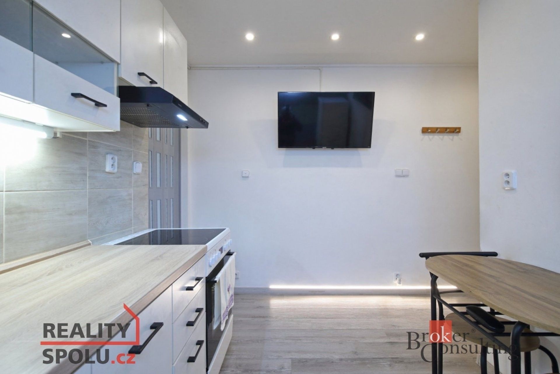 Prodej byt 1+1 - Hlavní, Smržovka, 26 m²