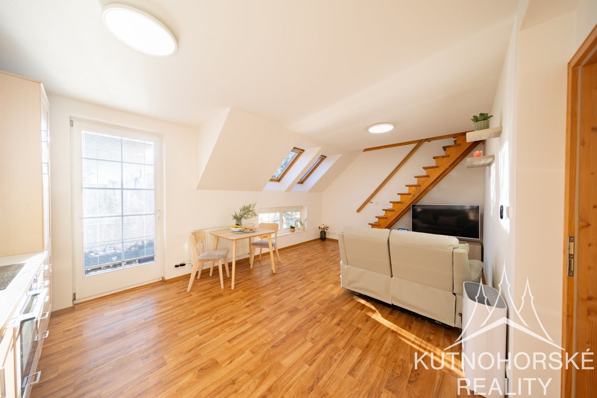 3+kk, Za Dvorem, Holubice, 63 m² - 2