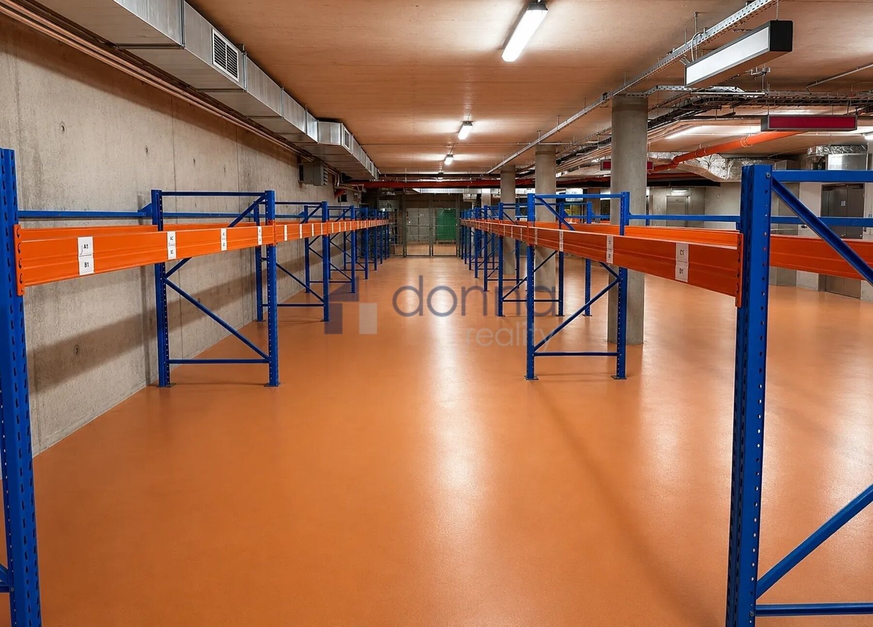 Sklady, U Elektry, Praha Vysočany, 330 m²