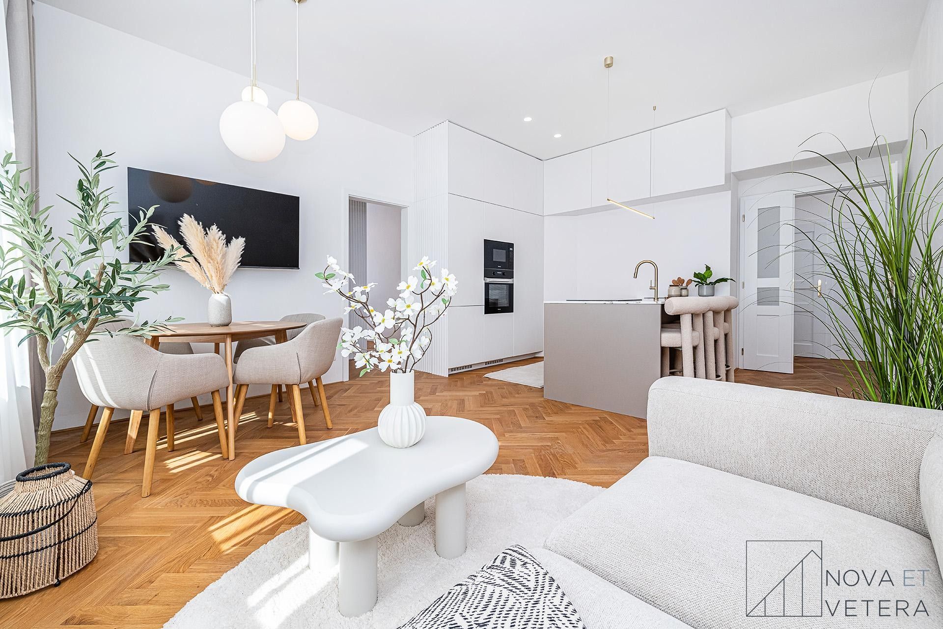 3+kk, Vršovice, Praha, 93 m²