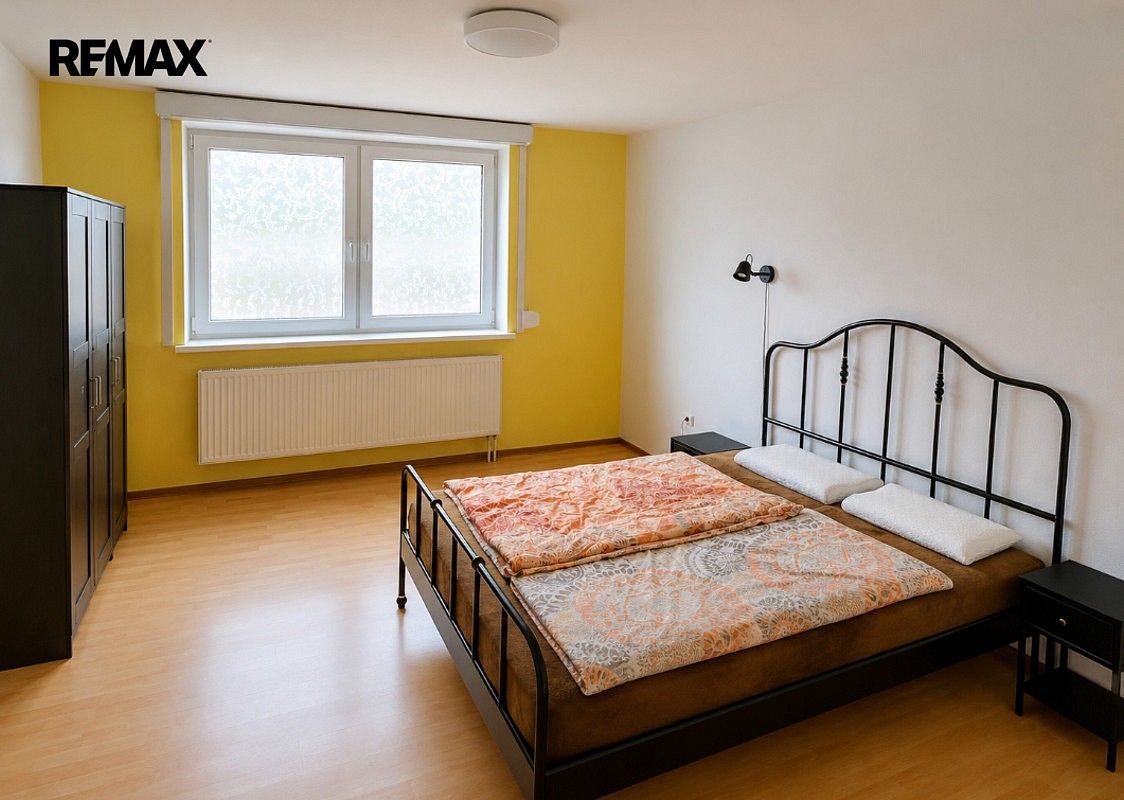 Prodej rodinný dům - Nový Knín, okres Příbram, Středočeský kraj, 280 m² - 5