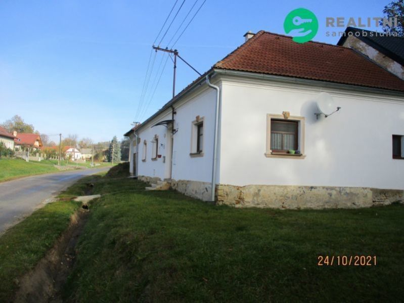 Prodej rodinný dům - Gruna, 82 m²