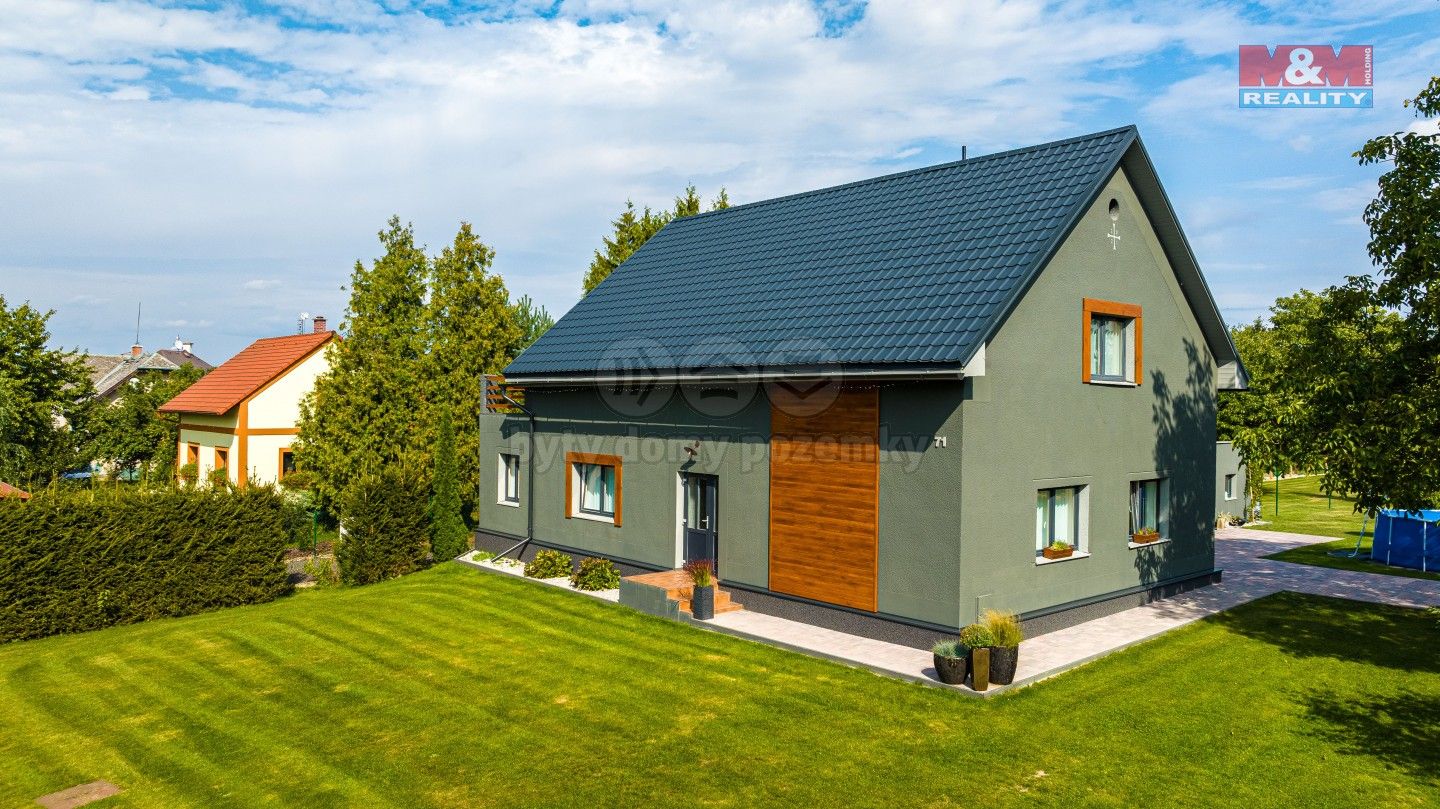 Rodinné domy, Loukovec, 160 m²
