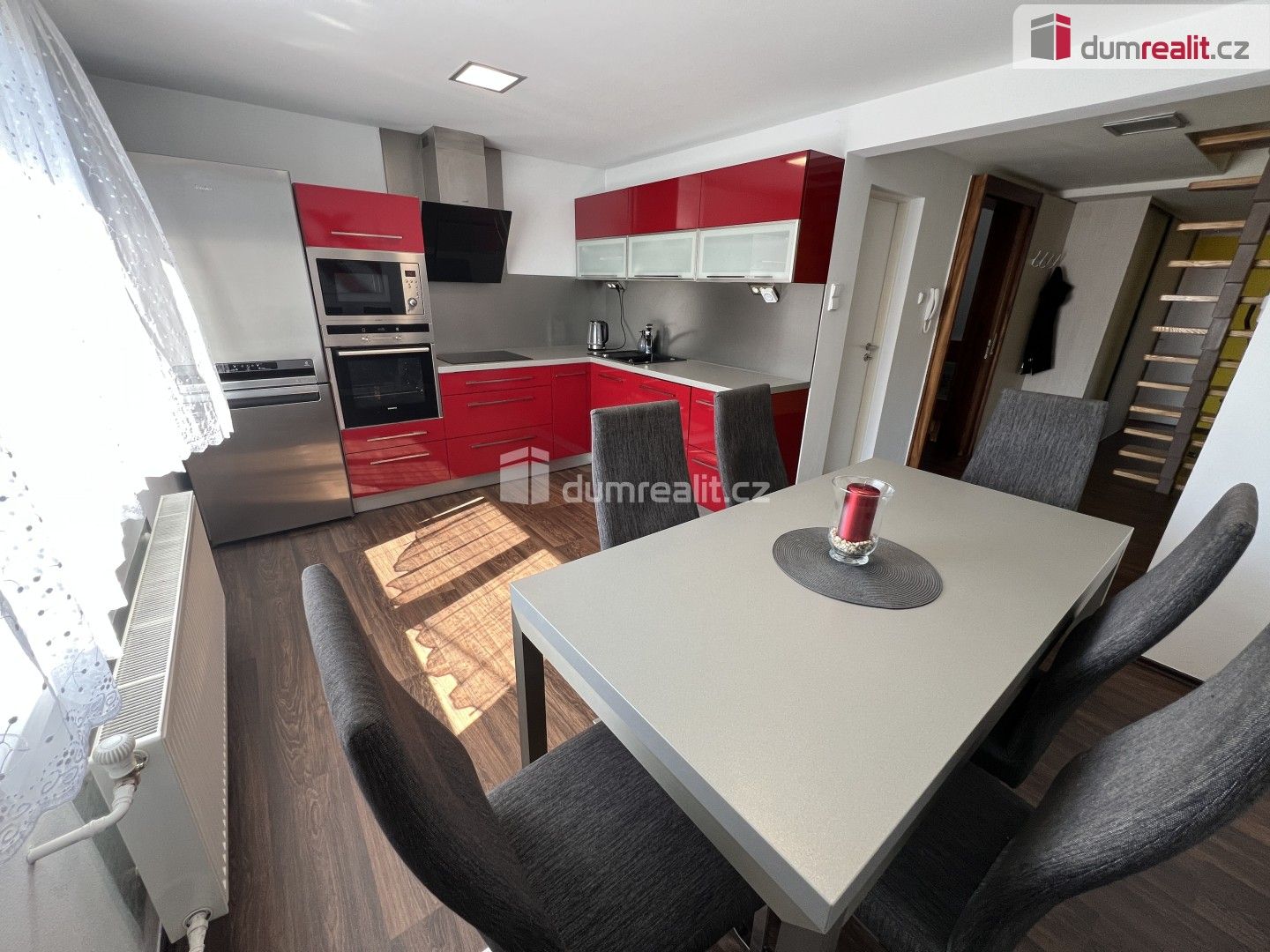 Prodej rodinný dům - Branky, 848 m²