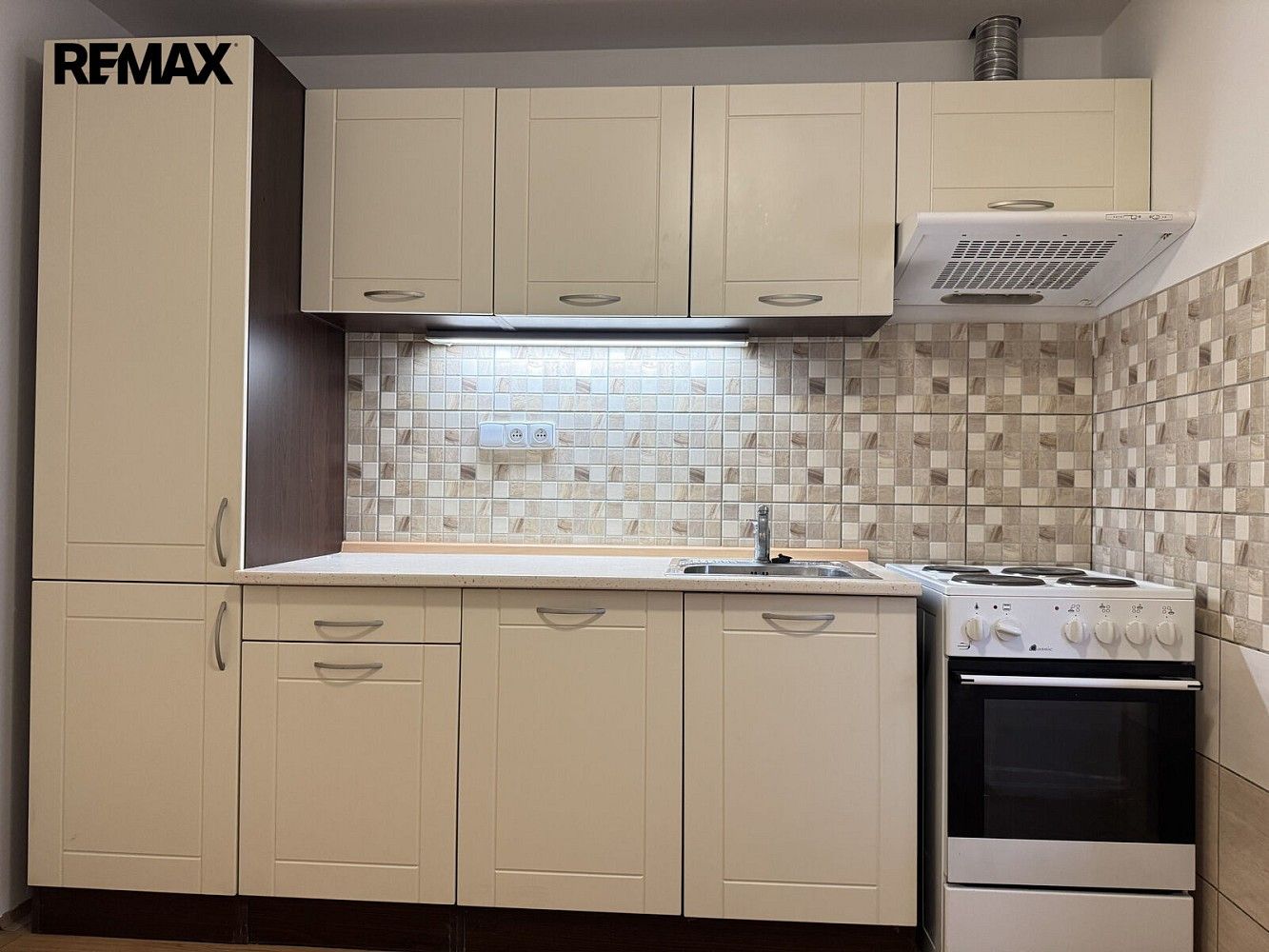 2+1, Krabčice, okres Litoměřice, Ústecký kraj, 48 m² - 2