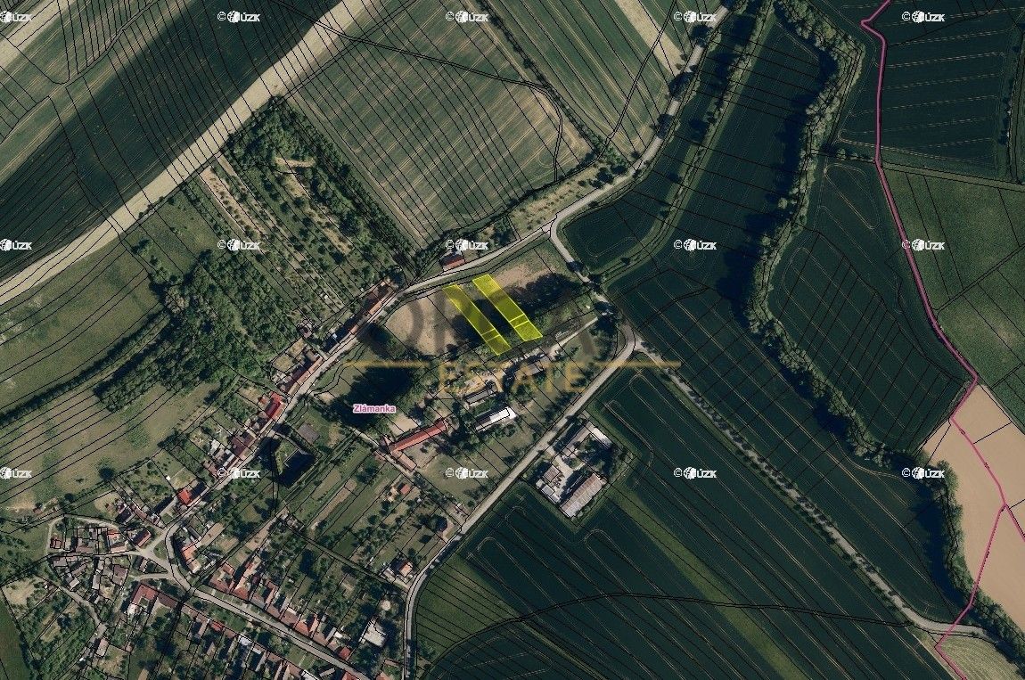 Prodej pozemek pro bydlení - Kroměříž, 767 01