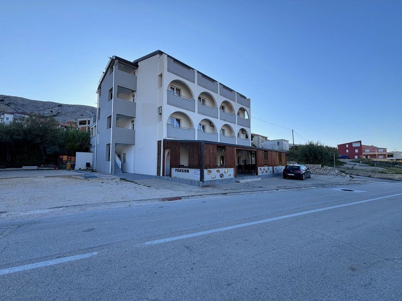 Ubytovací zařízení, Pag, HR, 750 m² - 2