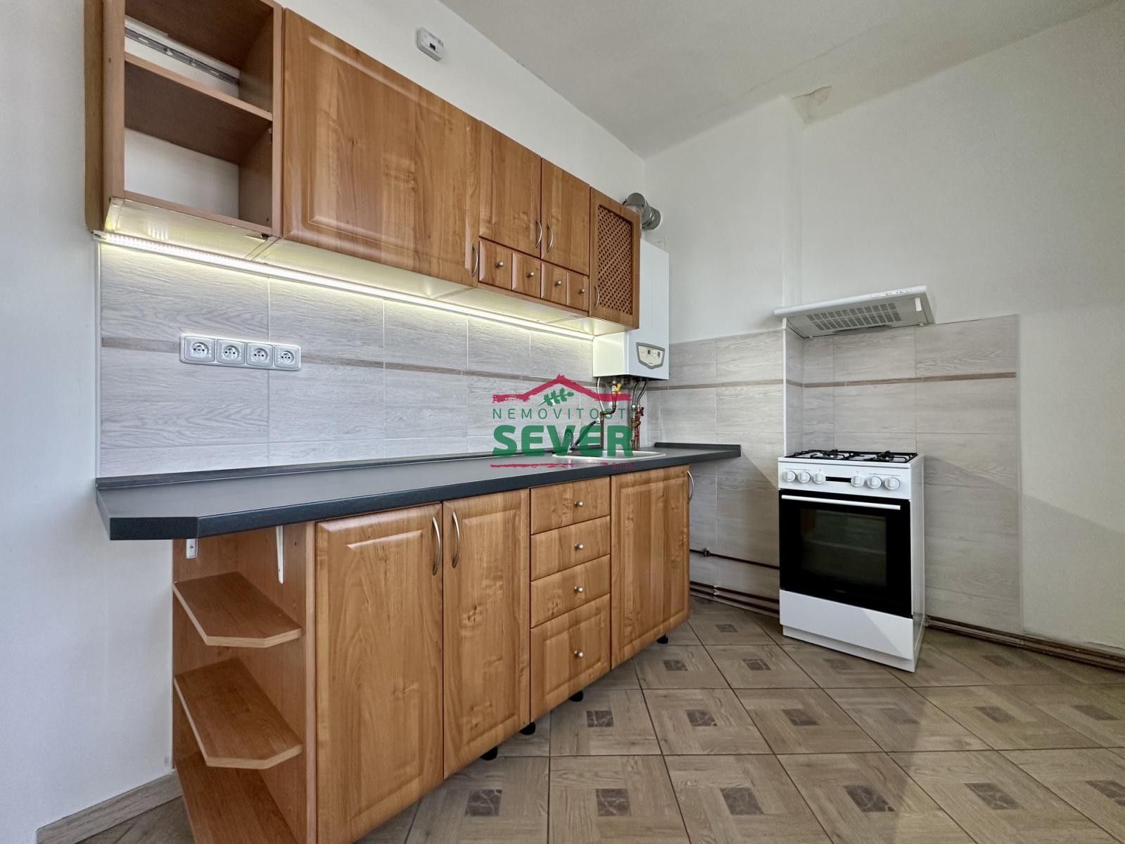 2+1, Sídliště, Krupka, 53 m² - 2