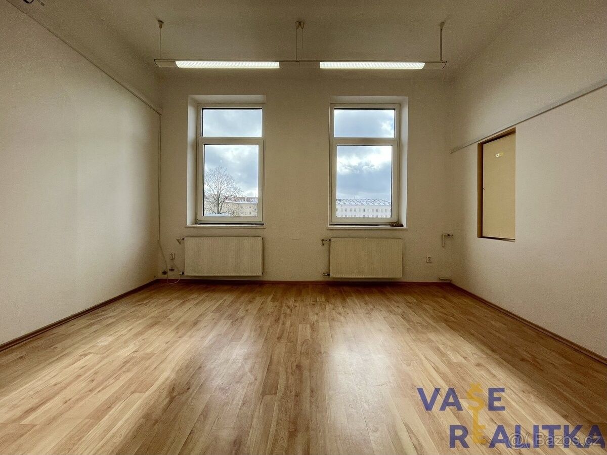 Kanceláře, Šumperk, 787 01 - 2