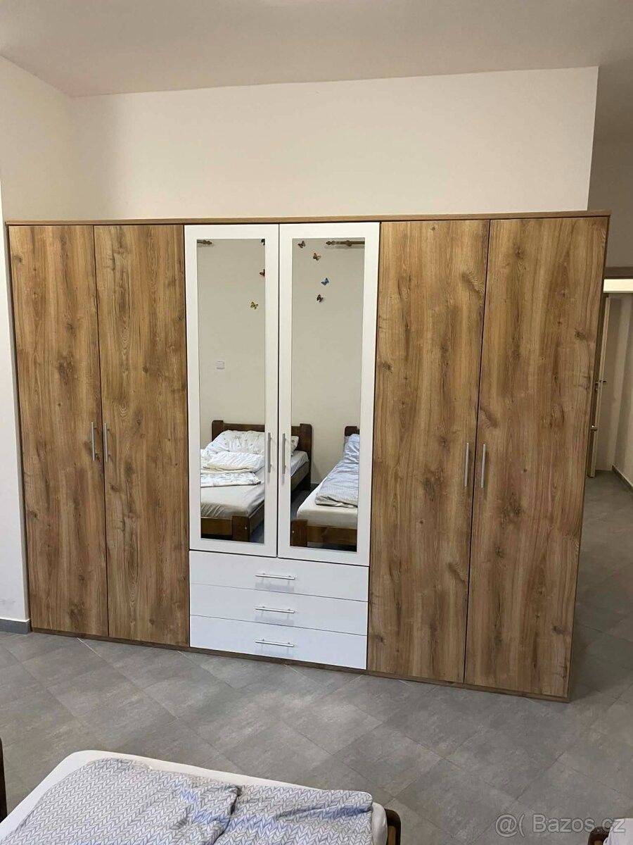 Pronájem byt - Jimramov, 592 42