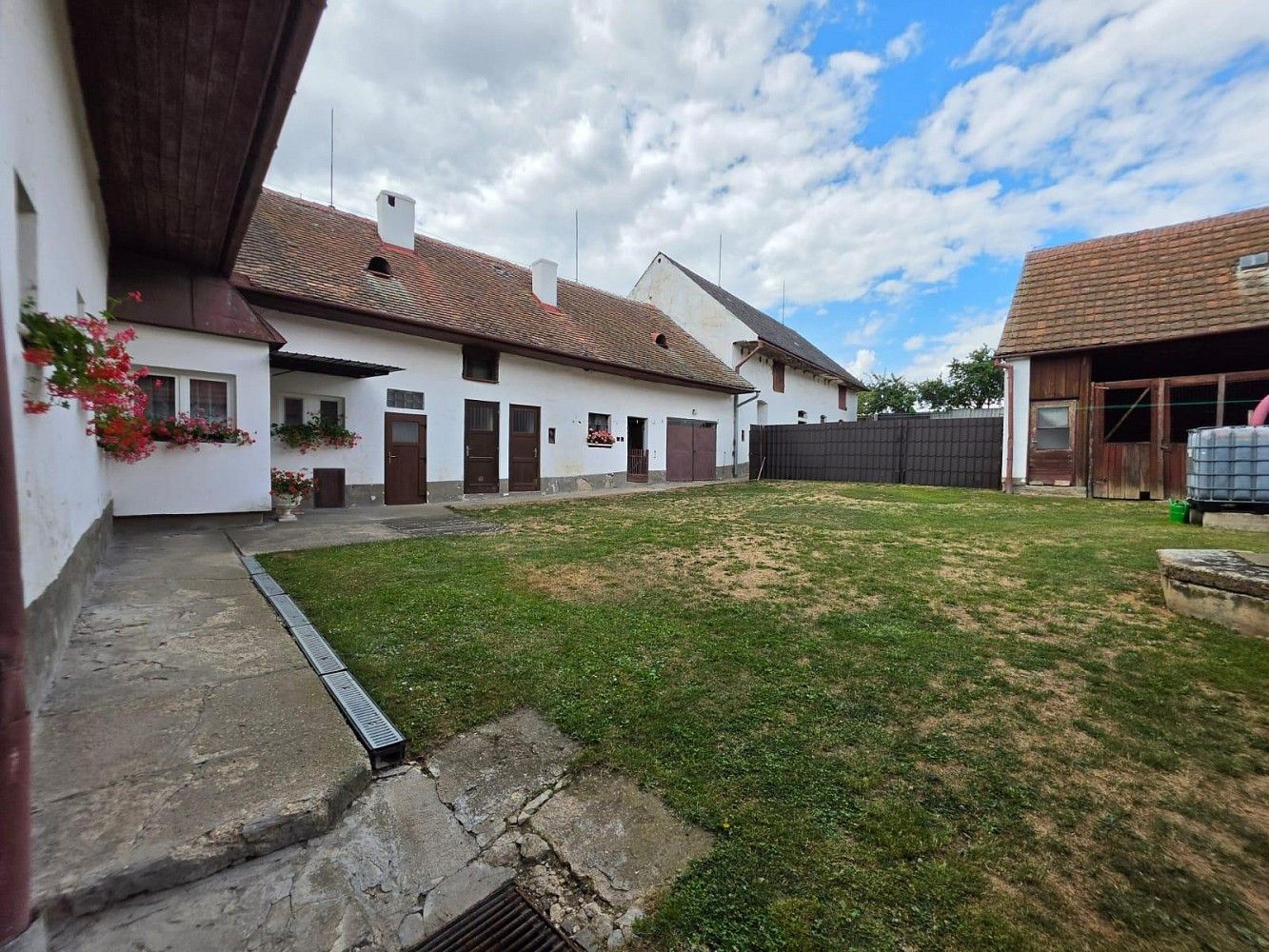 Prodej rodinný dům - Moravské Budějovice - Vranín, okres Třebíč, 230 m² - 2