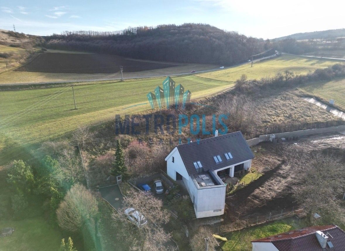 Pozemky pro bydlení, Koněprusy, 856 m² - 1