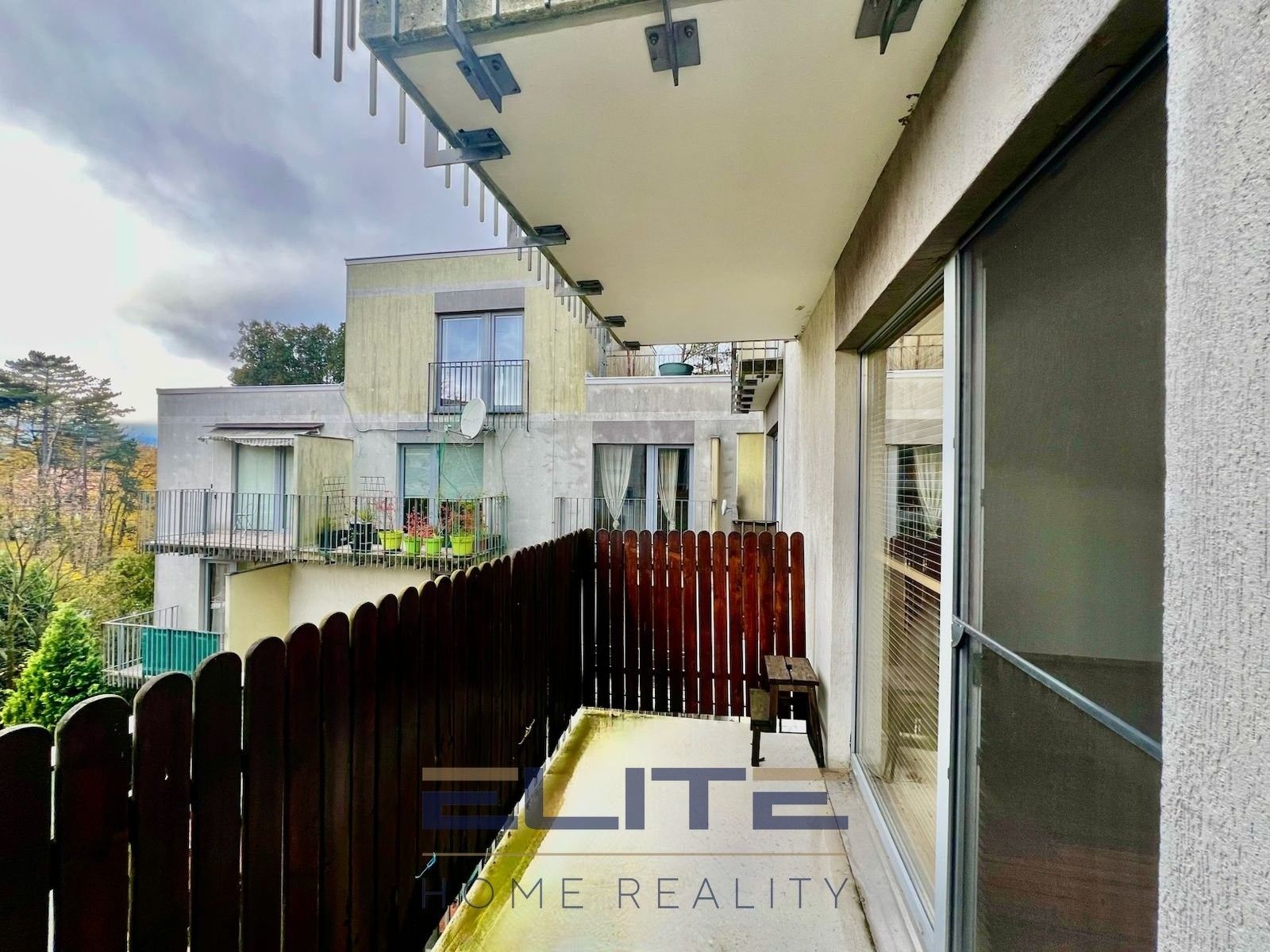 Pronájem byt 1+1 - Hedvábná, Liberec, 59 m²