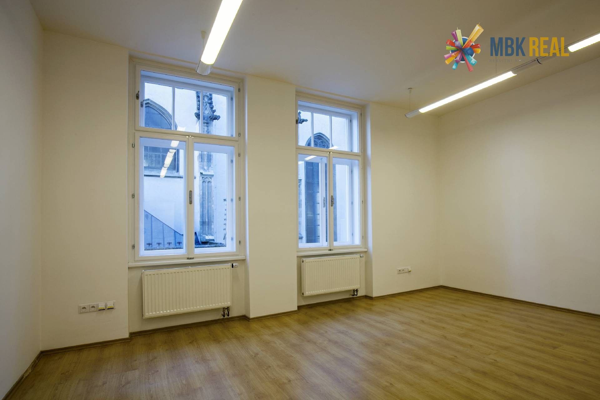 Kanceláře, Jakubské náměstí, Brno, 87 m² - 1
