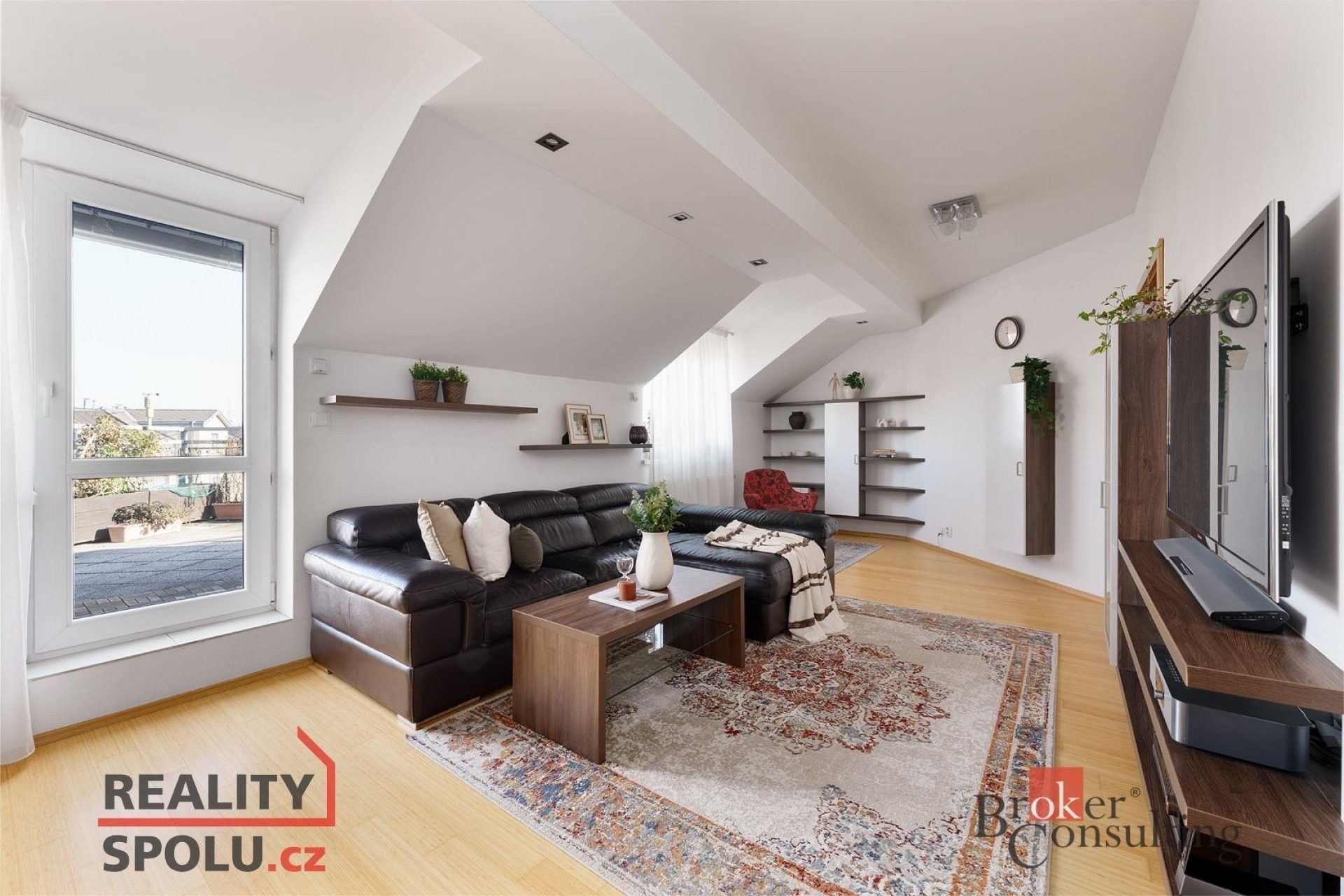 Prodej byt 4+kk - Kovanecká, Praha, 115 m²