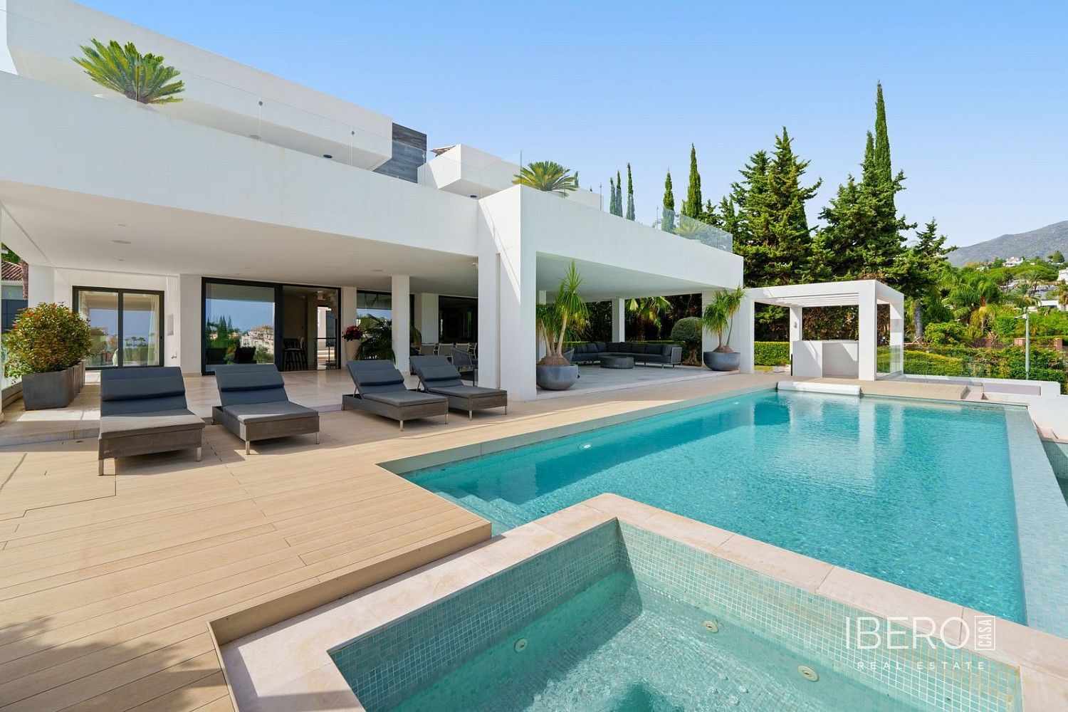 Rodinný dům · 473 m² · Nueva Andalucía, ES - 4