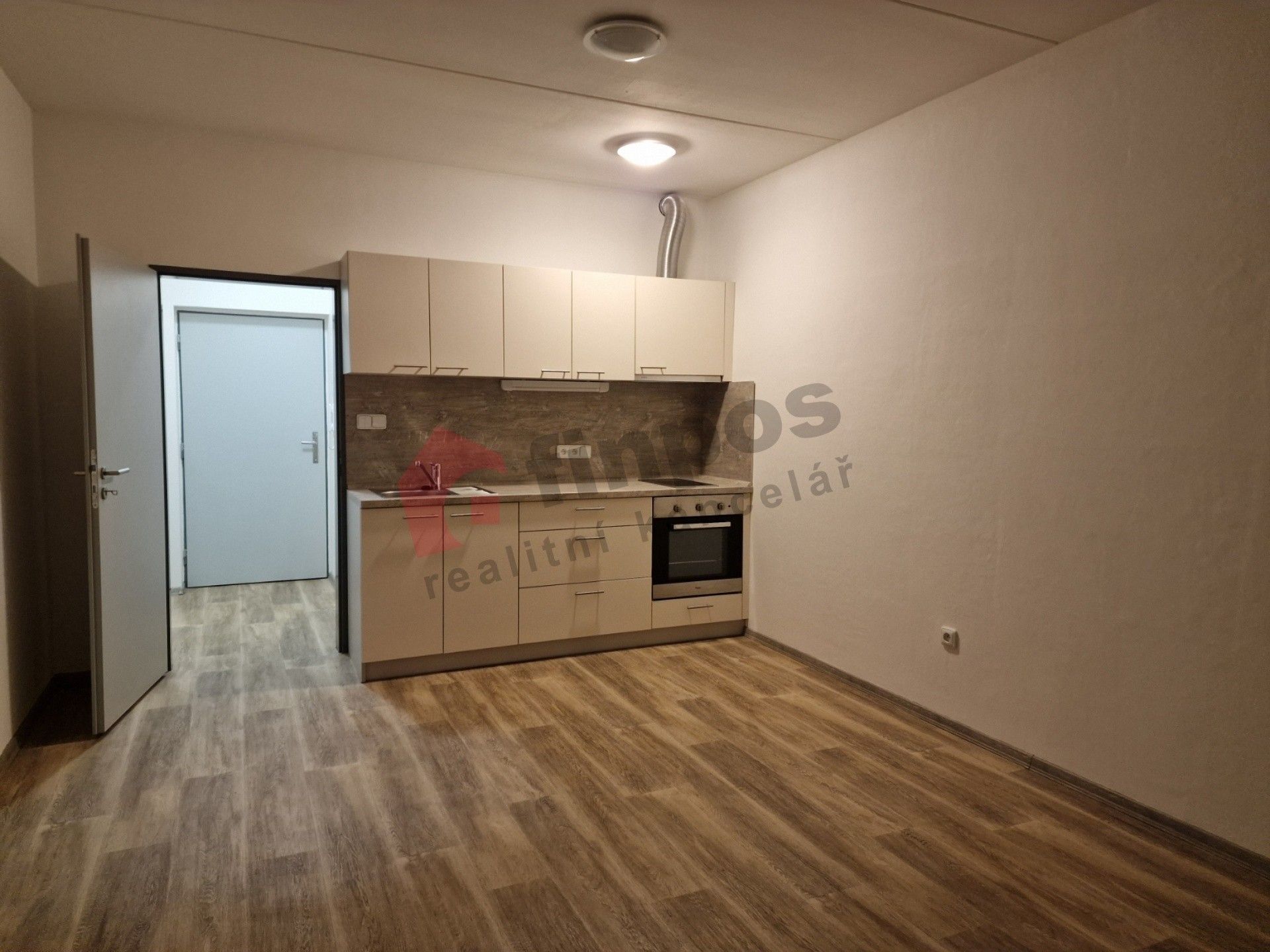 1+kk, Radkovská, Telč, 38 m²