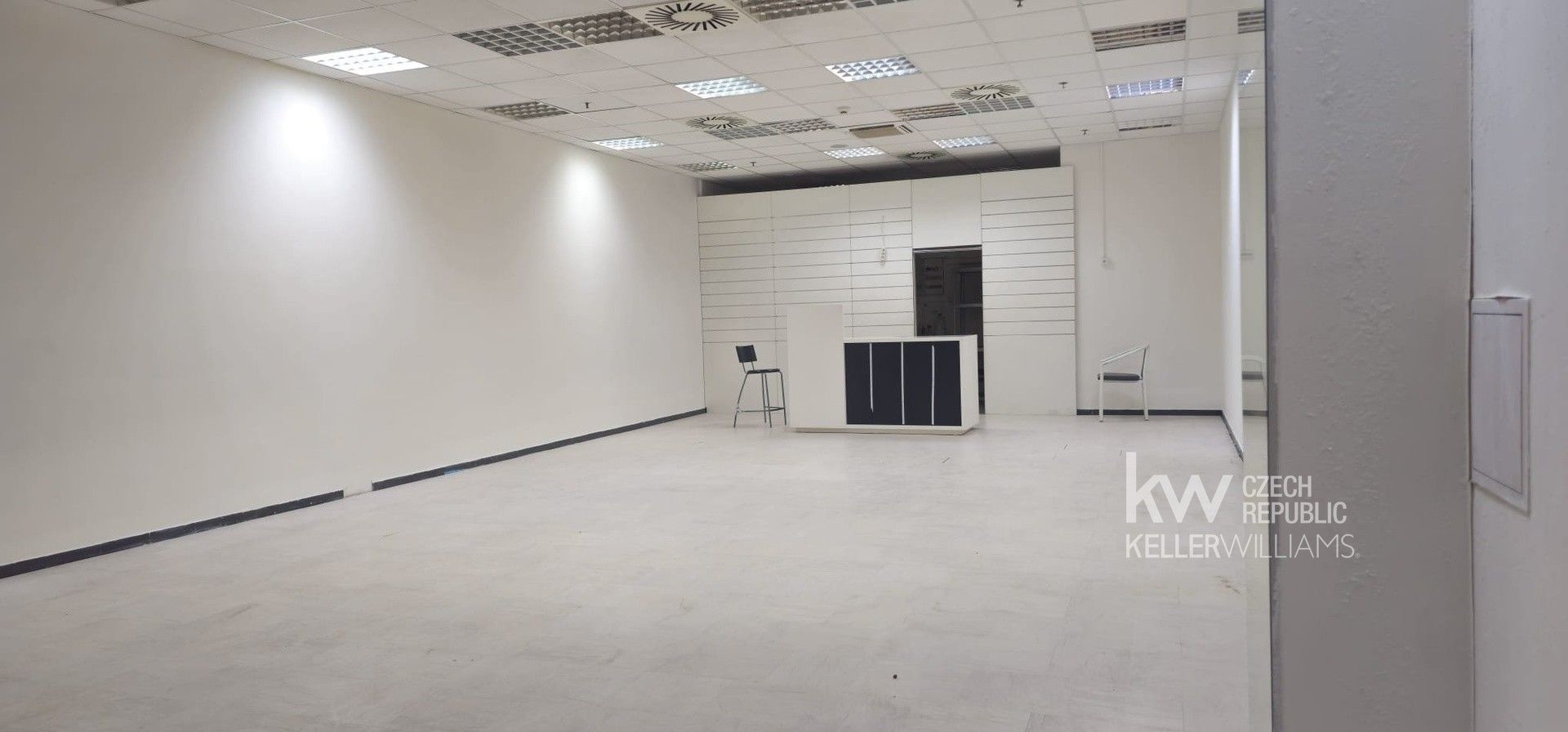 Obchodní prostory, Dukelská třída , Hradec Králové, 94 m²