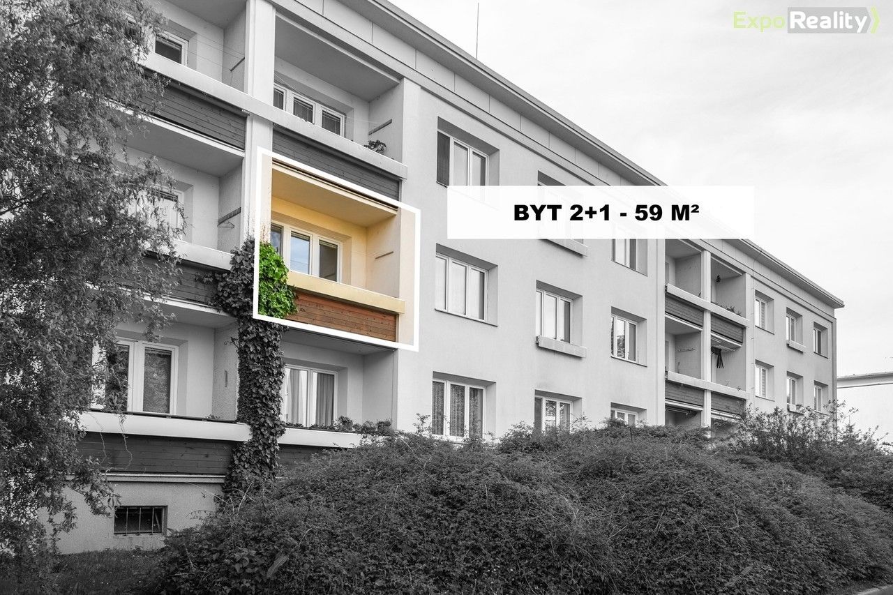 Pronájem byt 2+1 - M. Knesla, Zlín, 59 m²