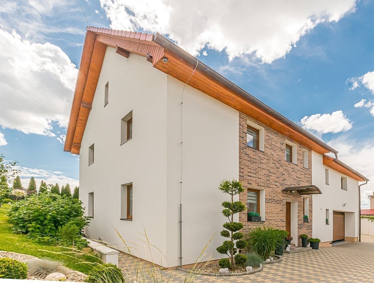 Rodinné domy, Zvoleněves - Zvoleněves, Středočeský kraj, 214 m² - 1