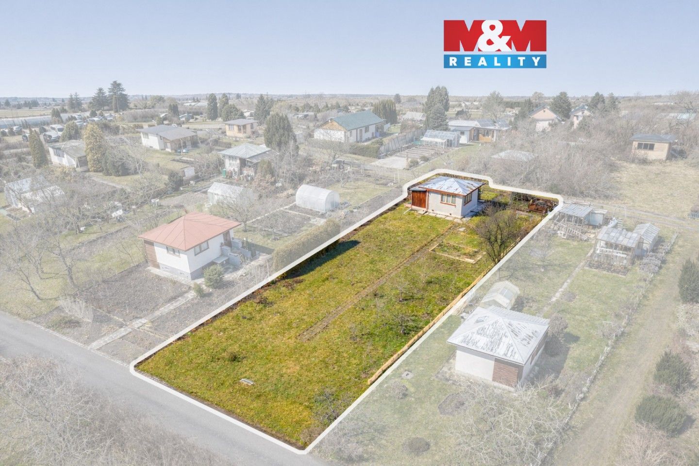 Chaty, Rozkvět míru I, Hradec Králové, 23 m²