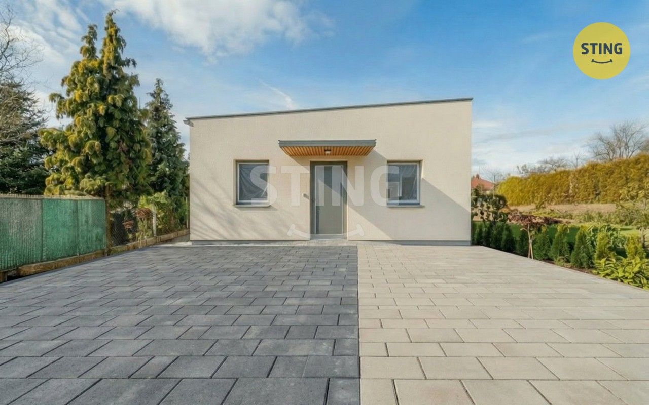 Rodinné domy, Hlavní, Bolatice, 94 m² - 1