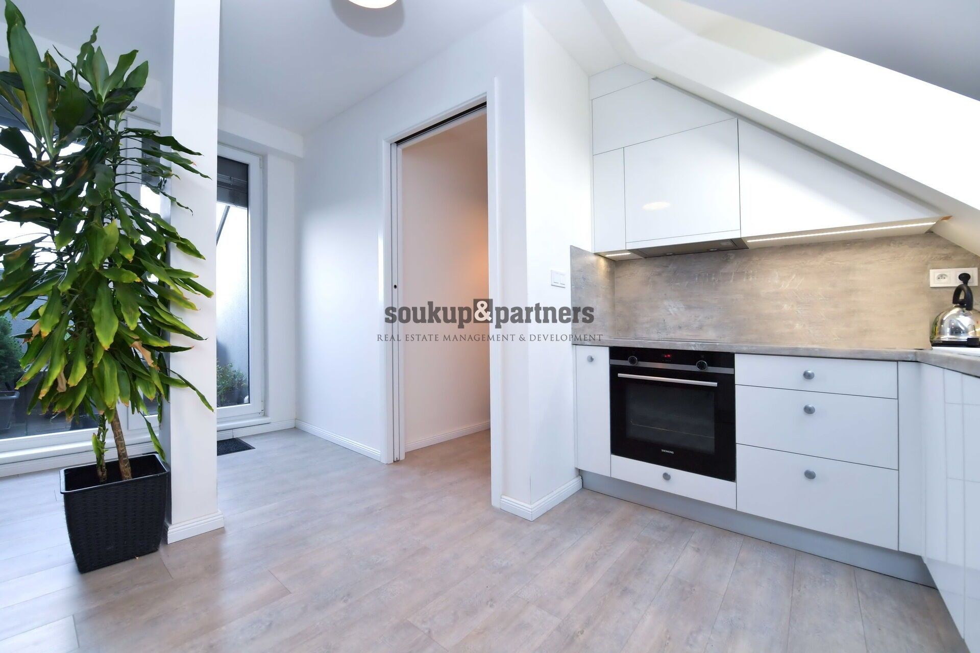 Pronájem byt 3+kk - Na Výšině, Říčany, 101 m²