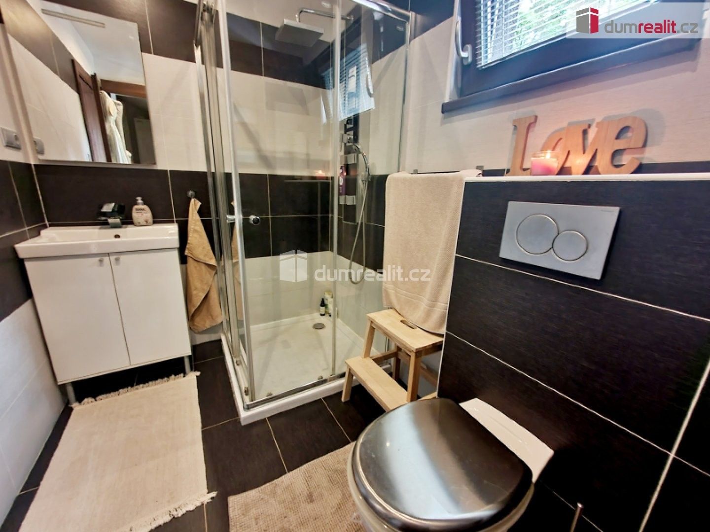 Pronájem rodinný dům - U Zámečku II, Káraný, 145 m² - 5