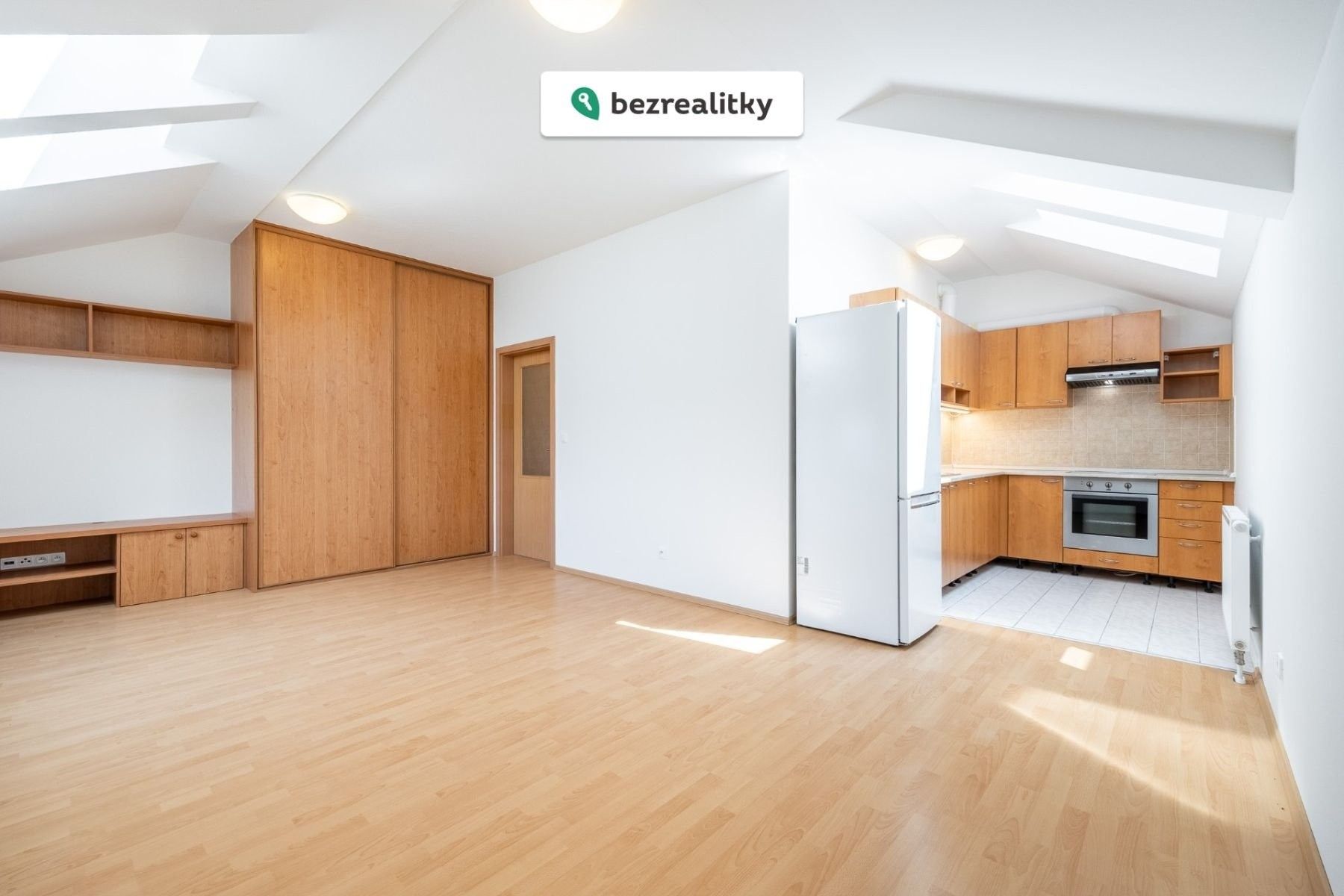 Byt 1+kk · 38 m² · Boloňská 604, Praha Horní Měcholupy - 2